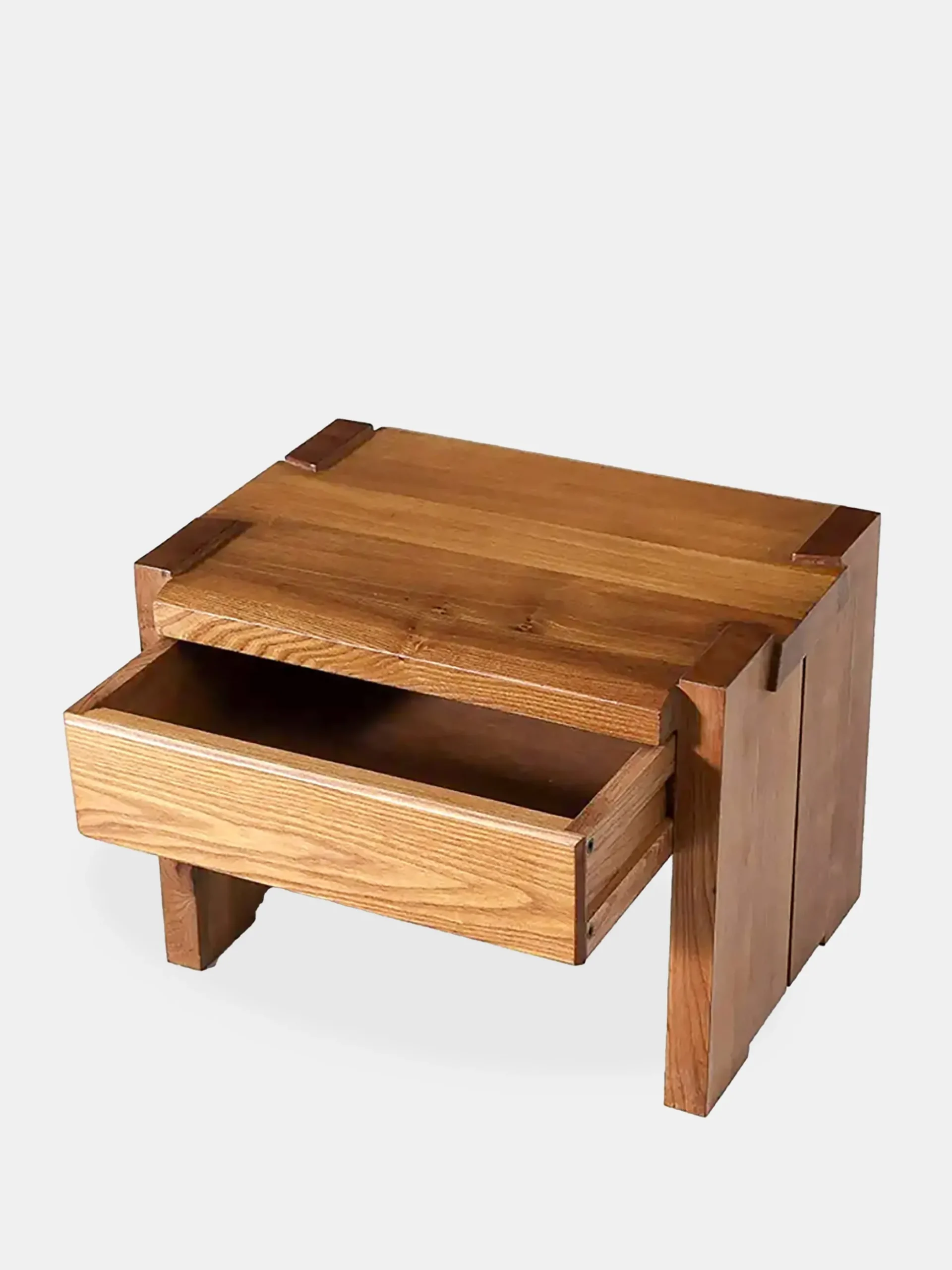 T38 Bedside Table