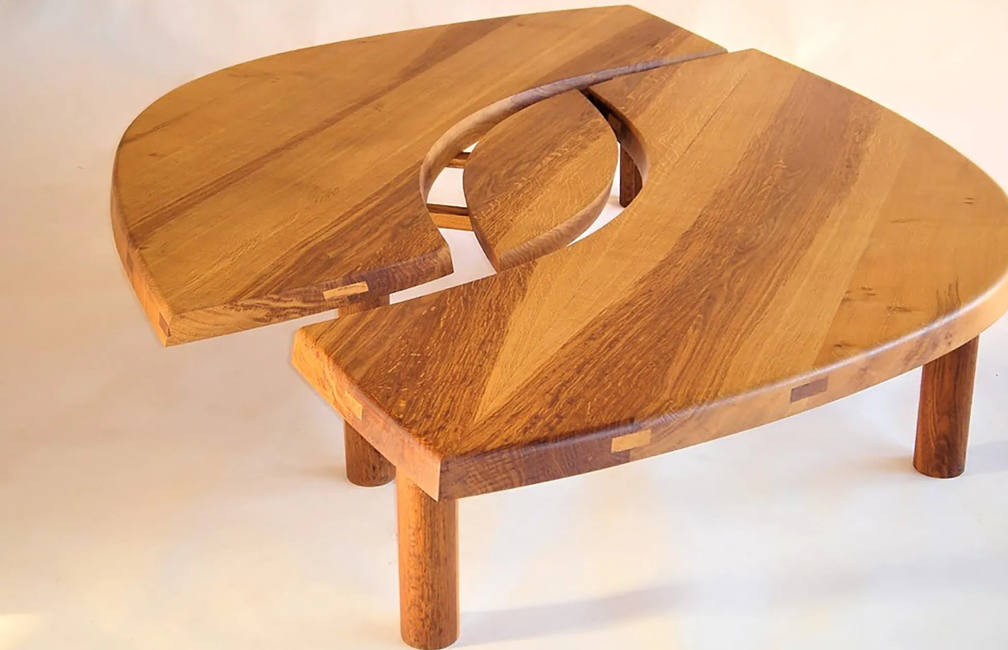 T22 Coffee Table