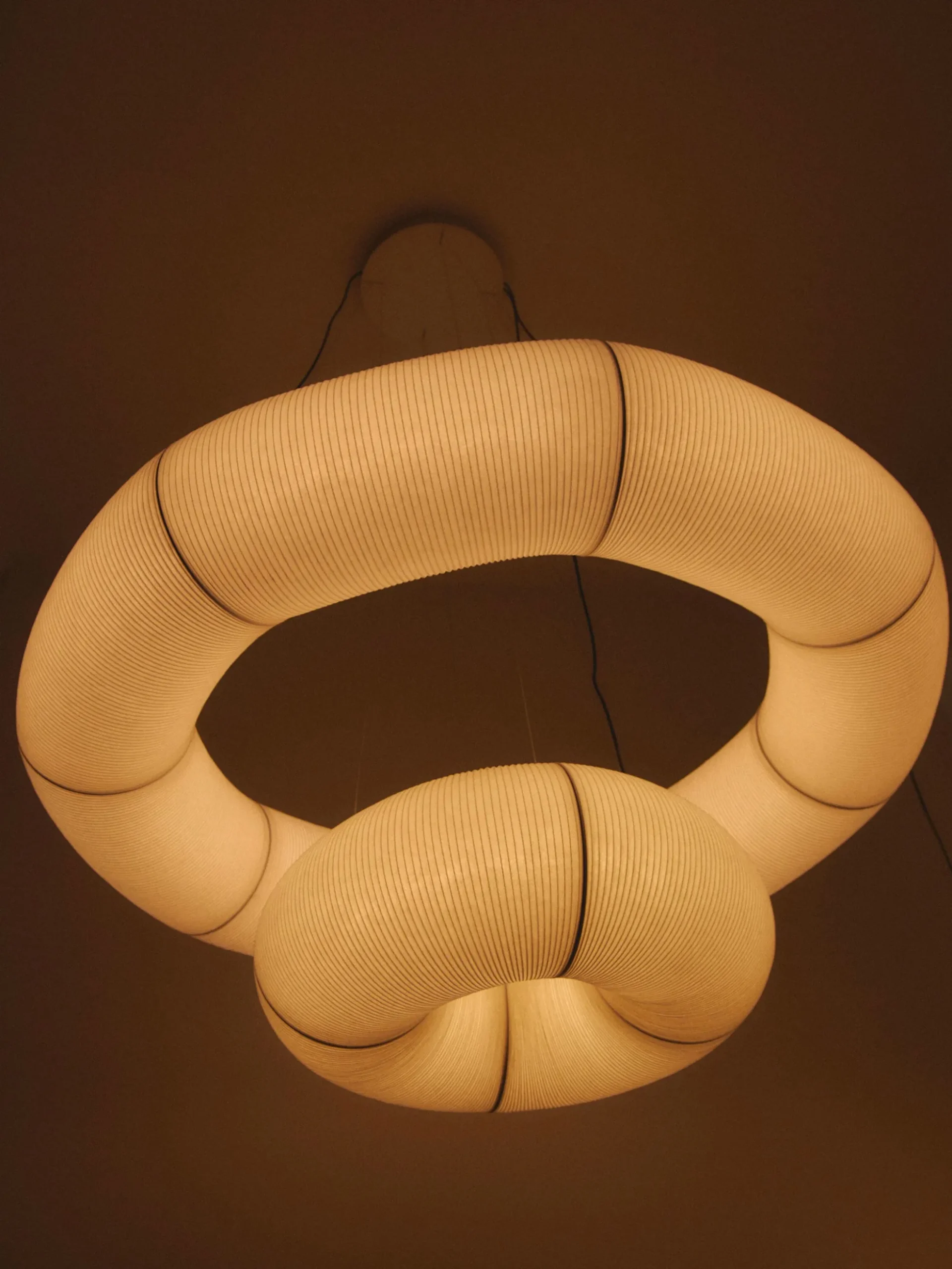 Tekió Circular Pendant