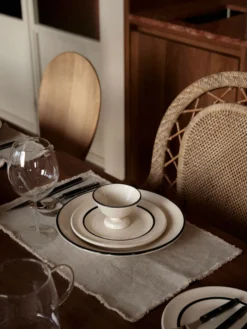 The Line - Side Plate