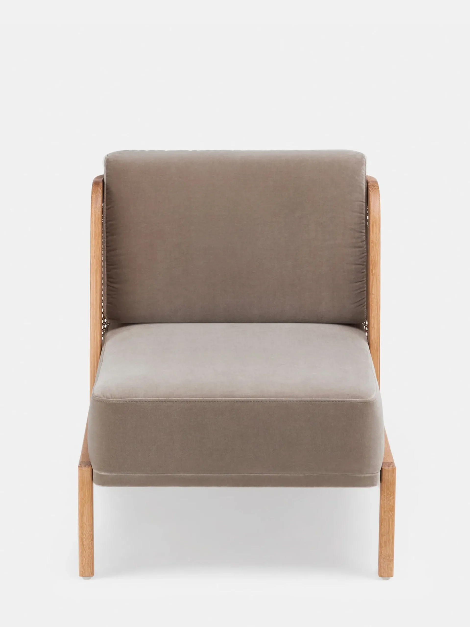 Throne Lounge Chair - Rattan