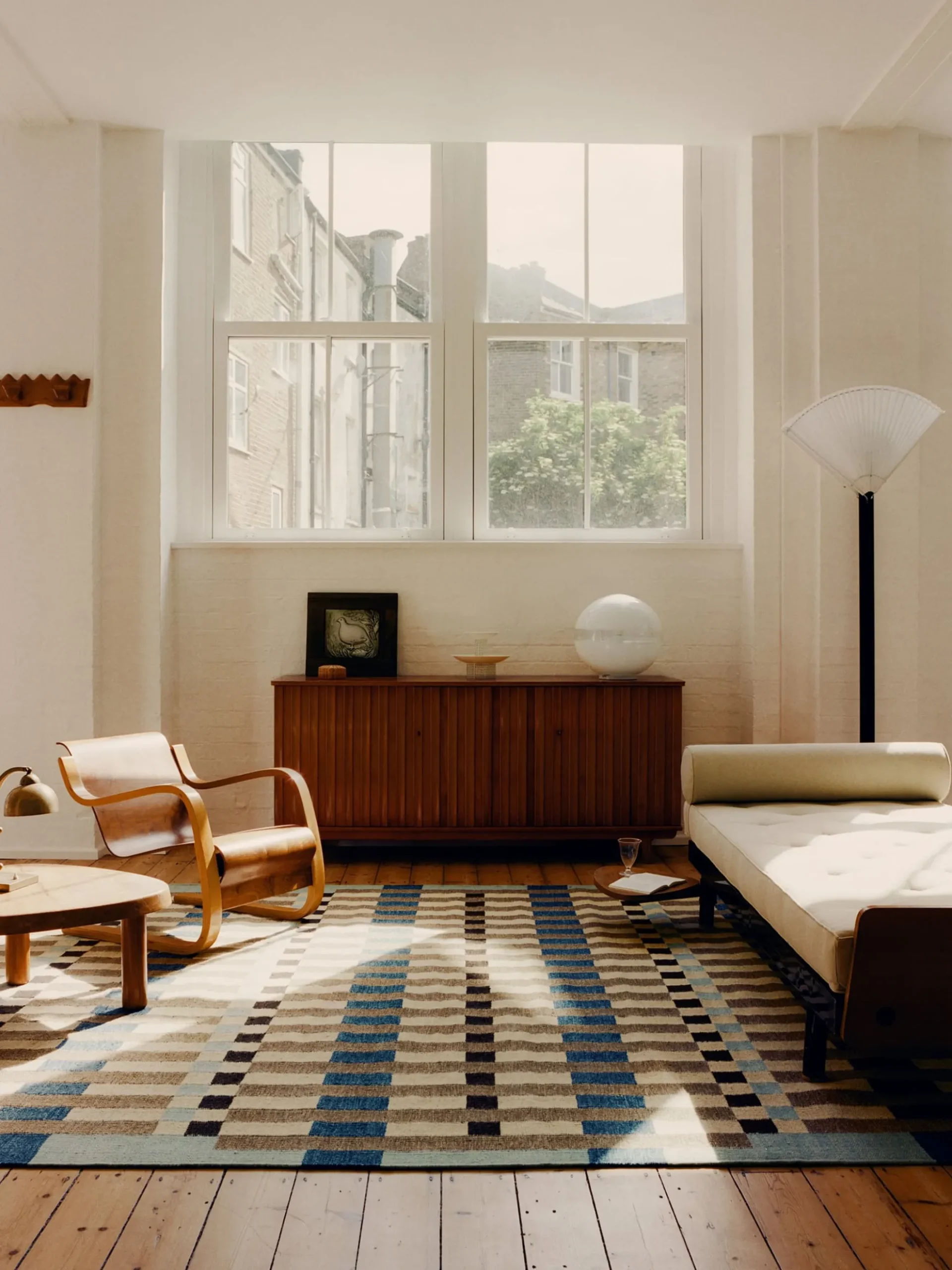 Tradition 03 – Beige
