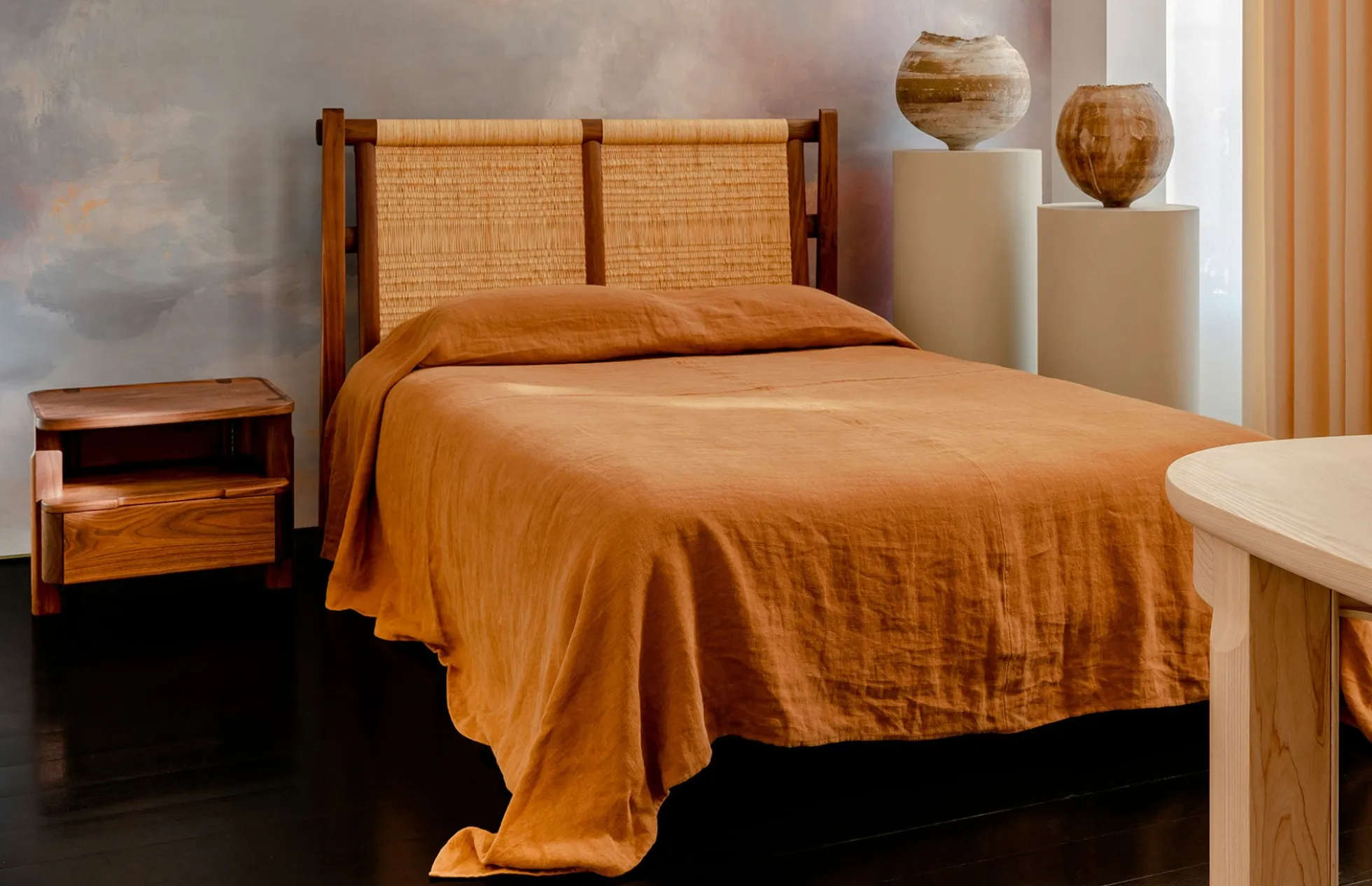 Twenty-Five Bed