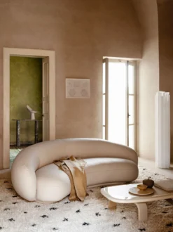 Vertical Nest Floor Lamp