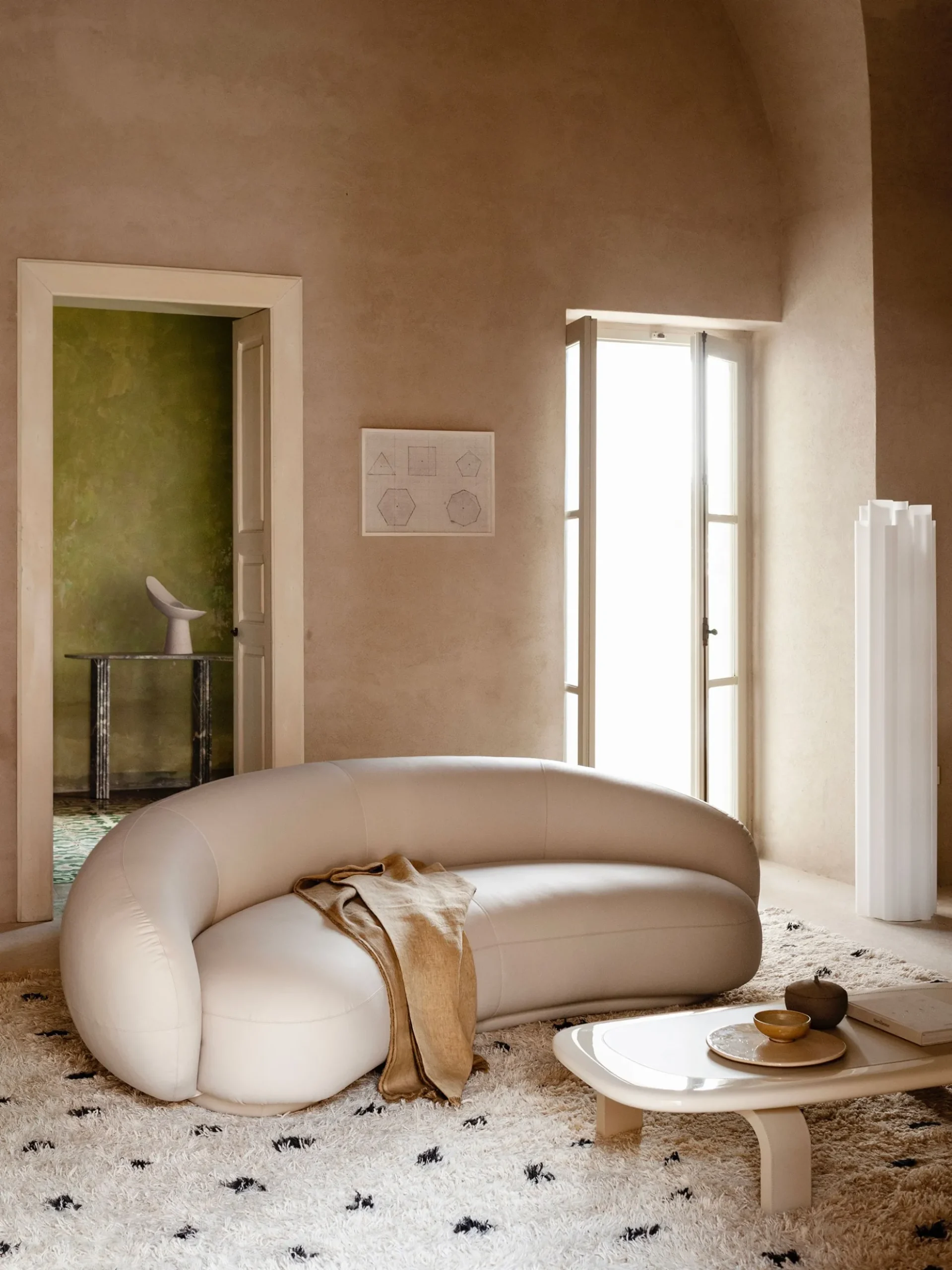 Vertical Nest Floor Lamp