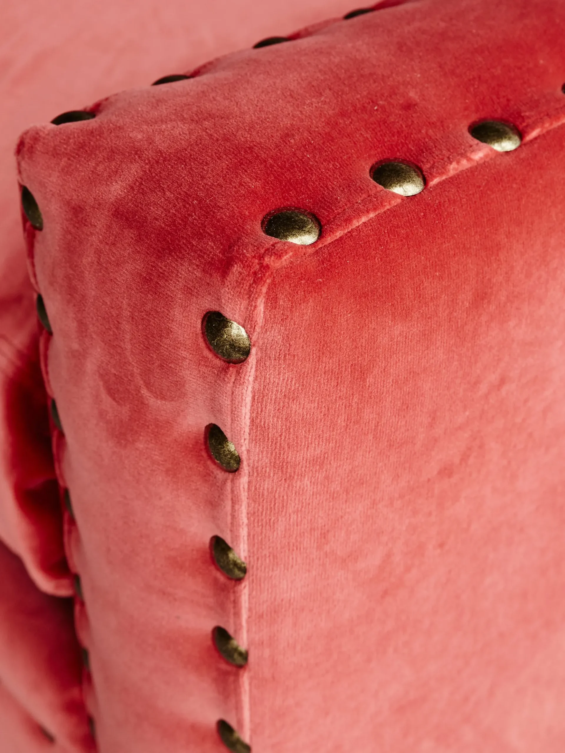 Victor Sofa - Fixed Cover