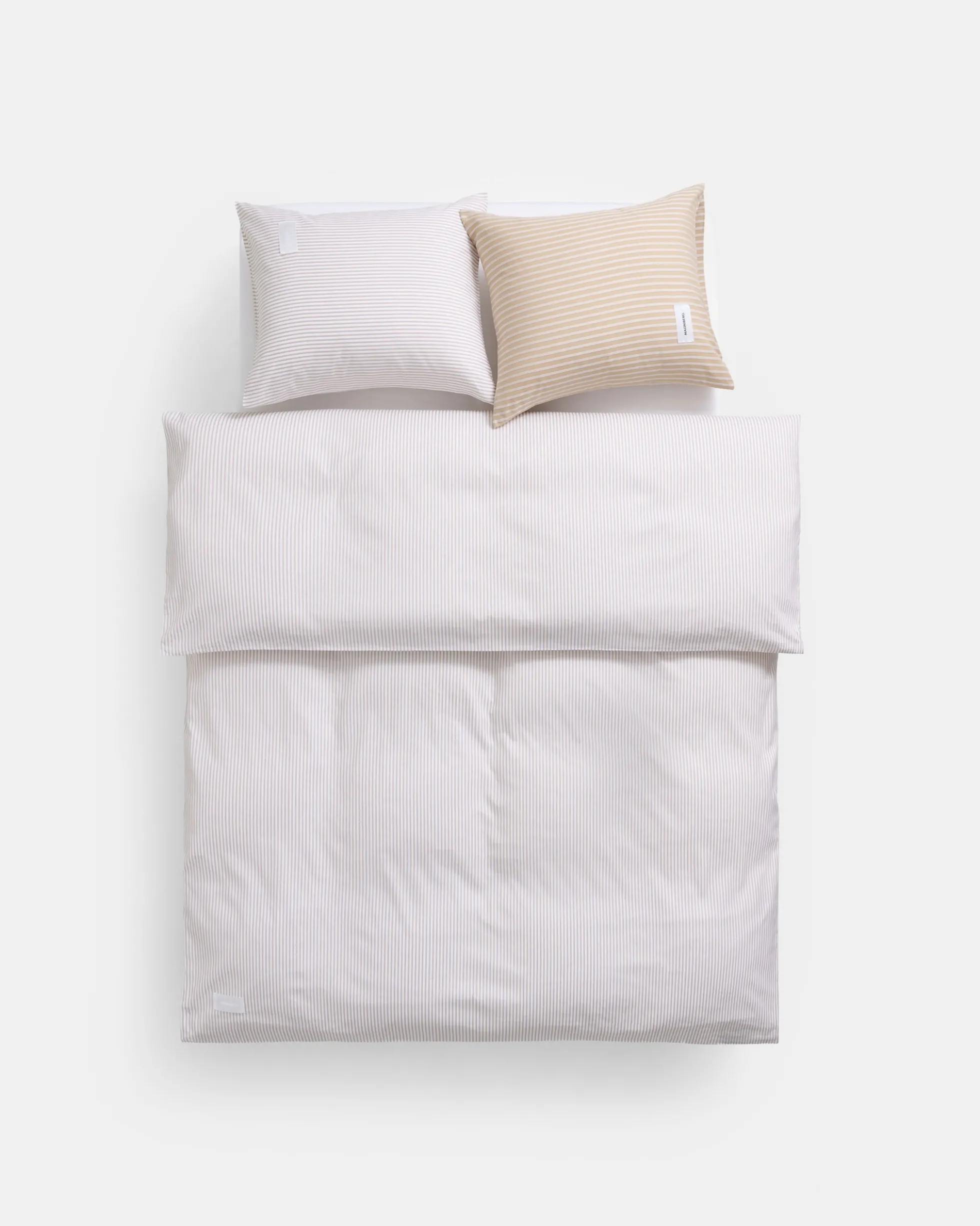 Wall Street Duvet Cover 240x220