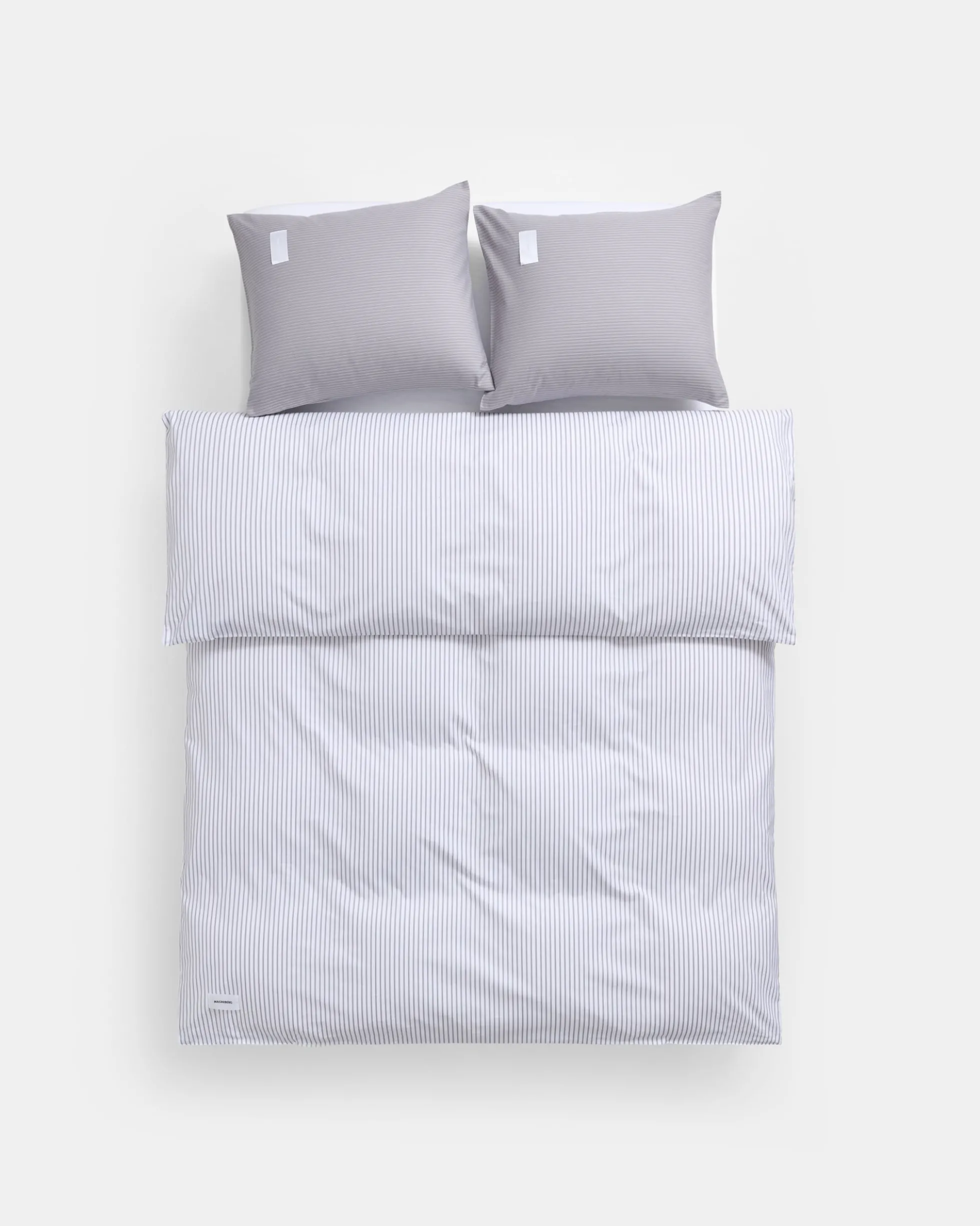 Wall Street Duvet Cover 240x220