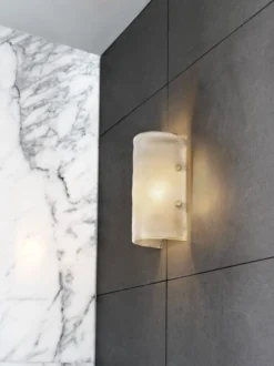 Whistler Wall Lamp